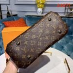 Louis Vuitton Monogram Canvas Montaigne BB M44671 - Image 5