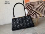 Ladies new fashion handbag - Image 2