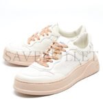 GUCCI WOMEN'S GG EMBOSSED SNEAKER 684911 - Image 3