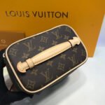 Louis Vuitton Monogram Canvas Nice Cosmetic Mini M44495 - Image 4