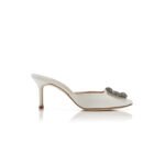 MANOLO BLAHNIK HANGISIMU OFF-WHITE SATIN JEWEL BUCKLE MULES 9XX-0726-0036