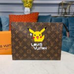 Louis Vuitton Pikachu Pochette Voyage M47542 - Image 3