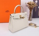 Hermès Kelly Togo Calf Gold hardware Milkshake white size: 25Cm/ 28Cm - Image 8