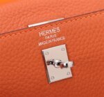 Hermès Kelly Togo Calf Sliver hardware Orange size: 25Cm/ 28Cm - Image 7