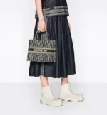 Small school bag blue diagonal embroidery (26.5 x 21 x 14 cm) - Image 2