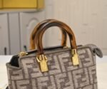 Ladies Fashion Classic Tote Bag - Image 8