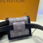Louis Vuitton Bumbag Dauphine BB M68619 - Image 6