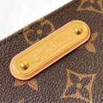 Louis Vuitton Monogram Pochette Milla PM M60095 - Image 6