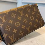 Louis Vuitton Multi Pochette Accessoires M57611 - Image 7