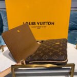 Louis Vuitton Monogram Canvas Tango Bag M51257 - Image 7