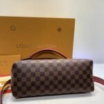 Louis Vuitton Damier Ebene Canvas Beaubourg MM N40176 - Image 8