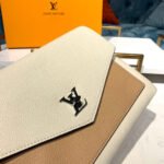Louis Vuitton Mylockme Pochette M63926