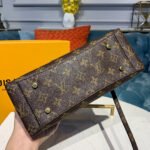 Louis Vuitton Monogram Canvas One Handle Flap Bag MM M43125 - Image 5
