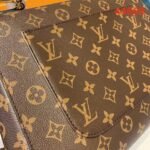 Louis Vuitton Monogram Canvas Cluny MM M44669 - Image 5