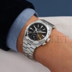 VACHERON CONSTANTIN OVERSEAS DUAL TIME 41 MM WATCH 7920V/210A-B546 - Image 3