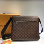 Louis Vuitton Damier Ebene Canvas District MM N41213 - Image 6