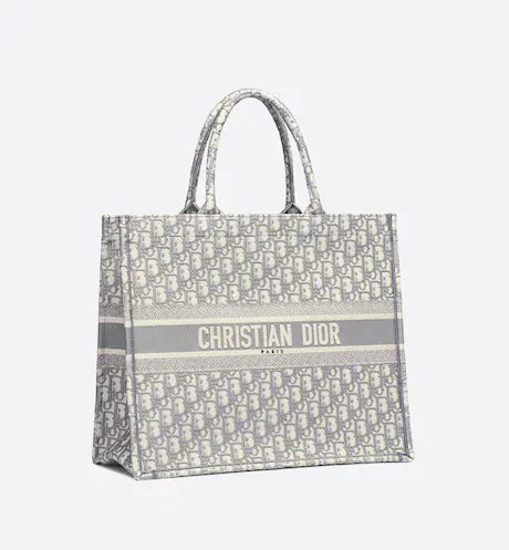 dbbd7a63868d99d2093a79ca31d848ee0201970b LARGE D BOOK TOTE Gray D Oblique Embroidery (42 x 35 x 18.5 cm) - Image 1