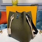 Louis Vuitton Calfskin Leather Lockme Bucket M55439 - Image 3