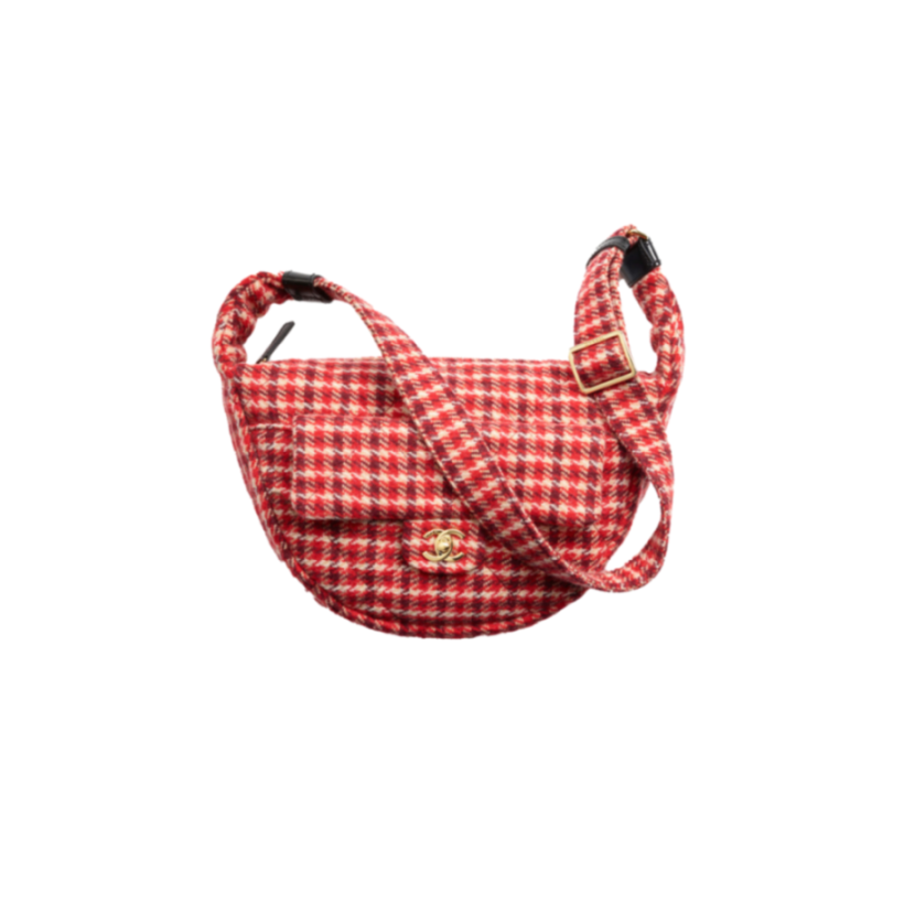 de46a0b7c08abc00e817eb0c3c8da167a007fd4e CHANEL LARGE HOBO BAG AS5052 (30*18*8cm) - Image 1