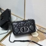 Women’s Fashion Sheepskin Chain Crossbody Bag