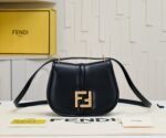Ladies Fashion Classic Chain Handbag - Image 4