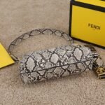 Ladies Fashion Classic Underarm Bag - Image 5