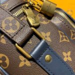 Louis Vuitton Monogram Camera Bag M41510 - Image 6