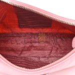 PRADA NYLON RE-EDITION 2005 SHOULDER BAG ROSA (22*12*6cm) - Image 4