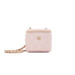CHANEL LIGHT PINK QUILTED GRAINED CALFSKIN MINI VANITY WITH CHAIN GOLD HARDWARE AP2198 (11*8.5*7cm)