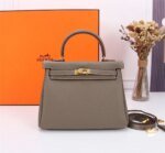 Hermès Kelly Togo Calf Gold hardware Elephant grey size: 25Cm/ 28Cm