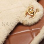 CHANEL SHEARLING LAMBSKIN & GOLD-TONE METAL FLAP BAG AS5149 (23.5*16*7.5cm) - Image 5