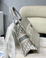 Ladies fashion basket shopping bag - Image 6