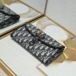 Ladies fashion blue printed chain bag - Image 6