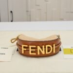 Ladies classic fashion armpit bag - Image 7