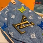 Louis Vuitton New Wave Chain Pochette M67531 - Image 5