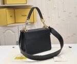 Ladies fashion classic handheld crossbody bag - Image 2