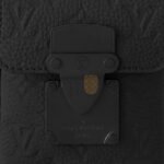 LOUIS VUITTON S-LOCK VERTICAL WEARABLE WALLET M81524 (19*12*7cm) - Image 6