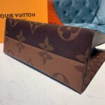 Louis Vuitton Onthego GM M44576 - Image 9