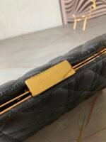 Ladies new fashion handbag - Image 7